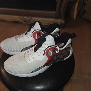 Under Armour Men's White and Red Athletic Shoes